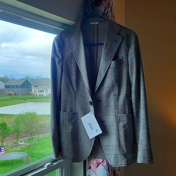 Blazer Man size Large Fit Small New without tags